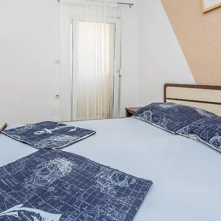 Varga Apartamento Vir